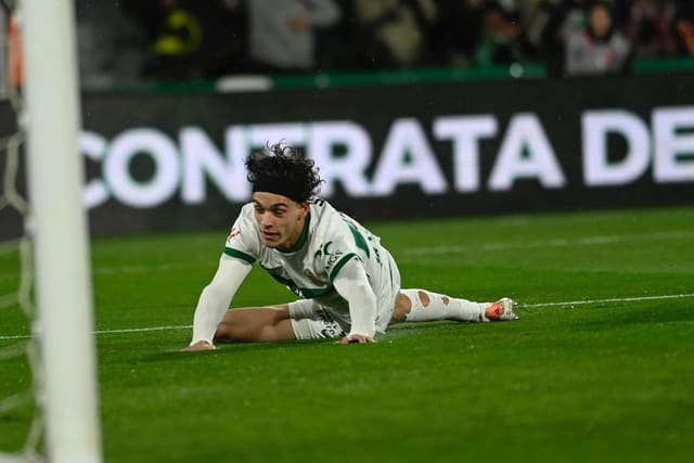 "Barselona"nın futbolçusu əməliyyat olundu 