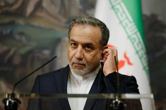 Abbas Əraqçi Rusiya səfər edəcək