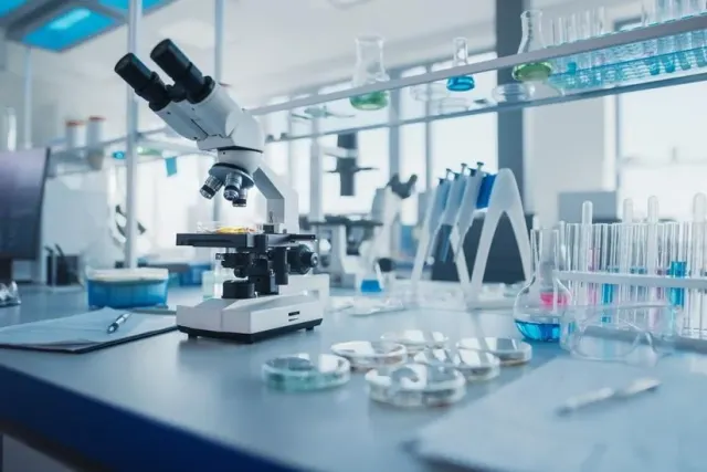 Yeni laboratoriyalar qurmaq istəyən sahibkarlarla görüş olacaq