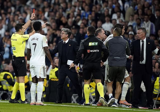 "Real Madrid"in üç oyunçusu La Liqada iki oyunluq cəzalandırıldı 