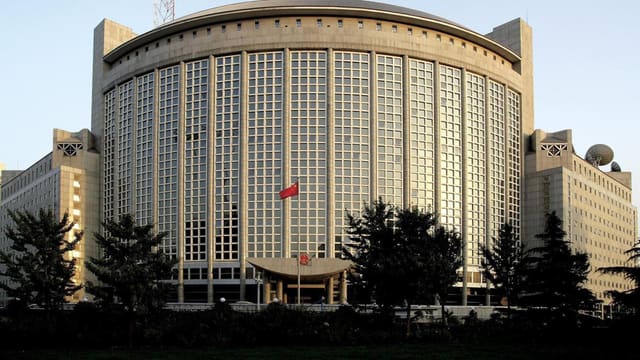 Çin bir neçə Amerika şirkətinə məhdudiyyətlər tətbiq edib