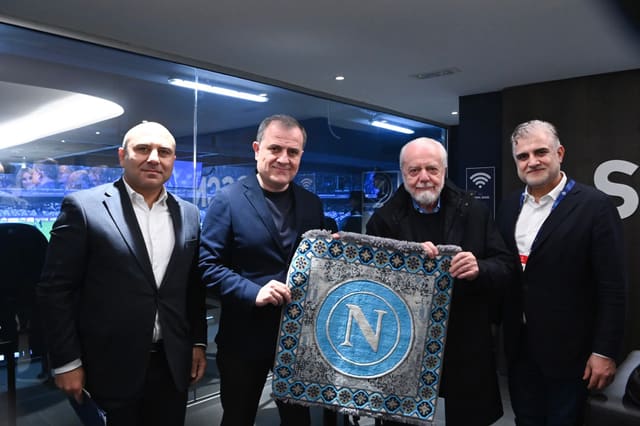 Ceyhun Bayramov “Napoli”–“Qarabağ” oyununu stadiondan izləyib
