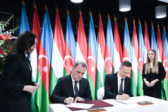 Azərbaycan və Macarıstan Ətraf mühitin qorunması üzrə əməkdaşlığa dair Anlaşma Memorandumu imzalayıb  - YENİLƏNİB 3