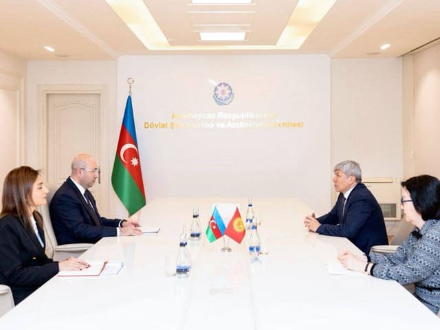 Azərbaycan və Qırğızıstan şəhərsalma sahəsində əməkdaşlığı müzakirə ediblər