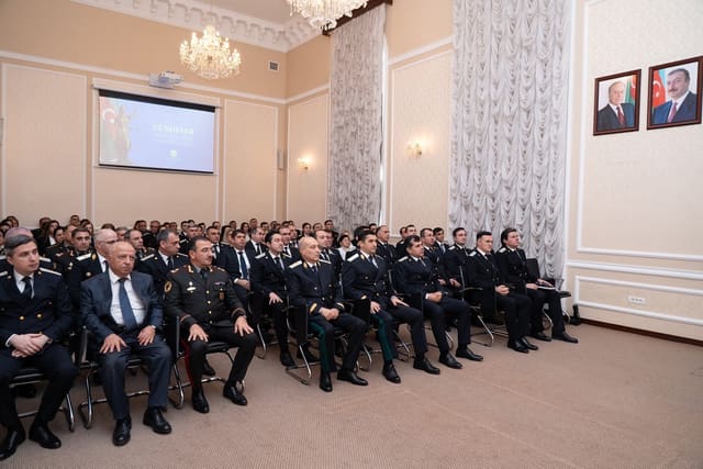Ədliyyə işçilərinin peşə bayramına həsr olunmuş tədbir keçirilib