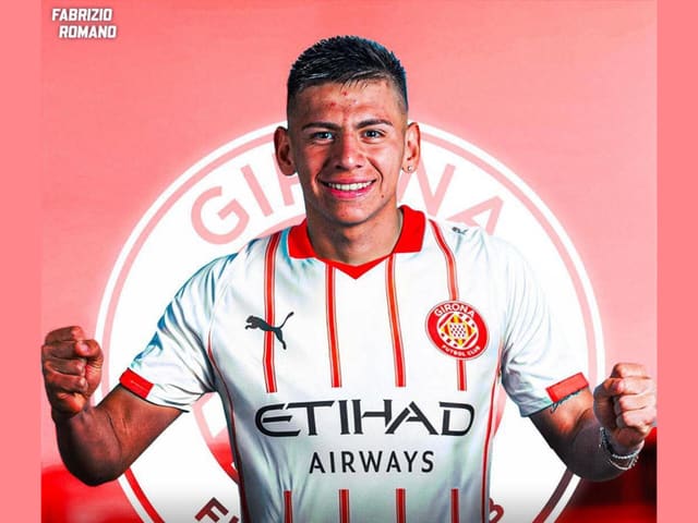 "Mançester Siti"nin futbolçusu "Jirona"ya keçir 