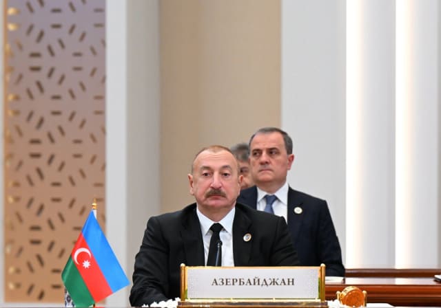 İlham Əliyev Mərkəzi Asiya Dövlət Başçılarının 7-ci Məşvərət Görüşünün iclasında çıxış edib - YENİLƏNİB