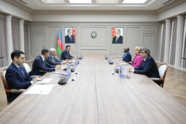 Əli Əsədov: Azərbaycan 100 faizlik genişzolaqlı internet əhatə dairəsi ilə regionda liderdir