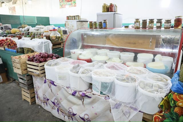 3-cü mikrorayonda yerləşən “Kəndli” bazarında nöqsanlar aşkarlanıb