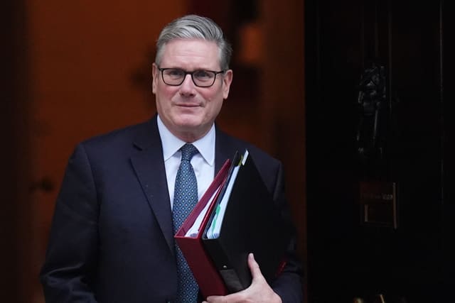 Starmer: Çin Böyük Britaniya üçün real təhlükədir