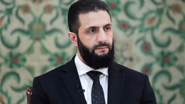 Əhməd Əl Şaraa: Biz qadınların hökumətdə iştirakını təmin edirik
