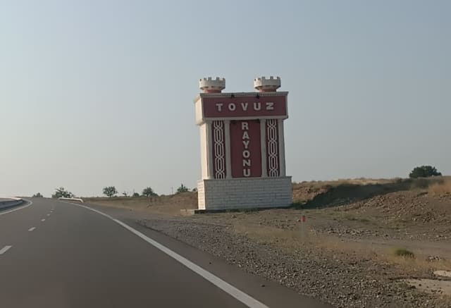 Tovuzda göldə meyit tapılıb