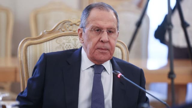 Lavrov Venesuela hökumətinin siyasi kursuna dəstəyini ifadə edib