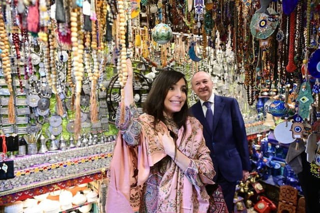 Leyla Əliyeva Maskatda Oman Milli Muzeyində və Mutrah bazarında olub