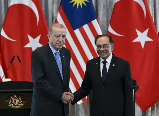 Malayziyanın baş naziri Türkiyəyə səfərə gəlir