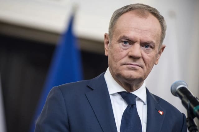Donald Tusk: Ukrayna ilə bağlı bəyannamədə müttəfiqlərin öhdəlikləri yoxdur