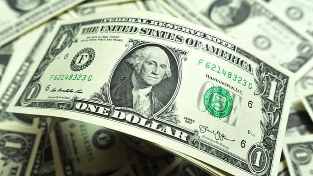 Mərkəzi Bankın valyuta ehtiyatları artıb