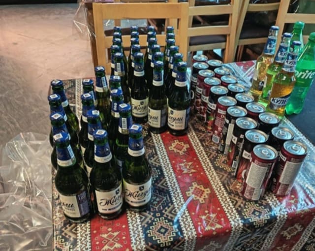 Cəlilabadda “Hoqqa” çay evində istehlaka yararsız içkilər aşkarlanıb