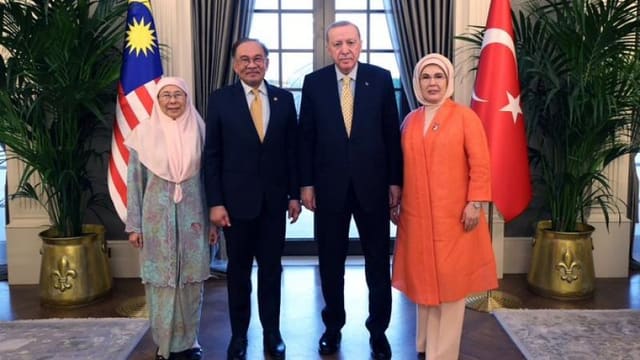 Ərdoğan Malayziyanın Baş naziri  ilə görüşüb