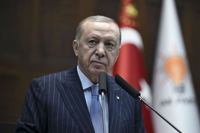 Türkiyə Prezidenti "Fənərbaxça" klubunu təbrik edib
