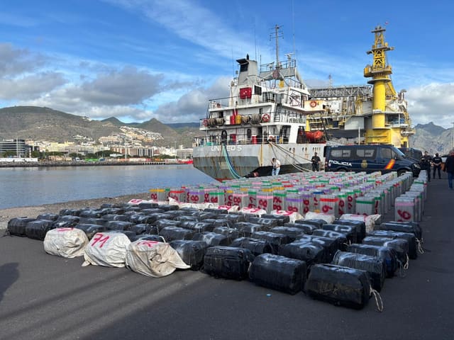 İspaniyada 10 ton kokain daşıyan gəmi müsadirə edilib