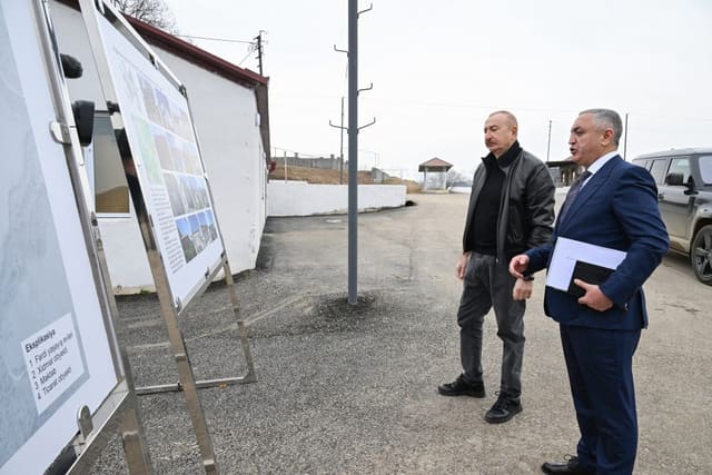  İlham Əliyev Ağdərə rayonunun Çıldıran kəndində görülmüş işlərlə tanış olub  - YENİLƏNİB