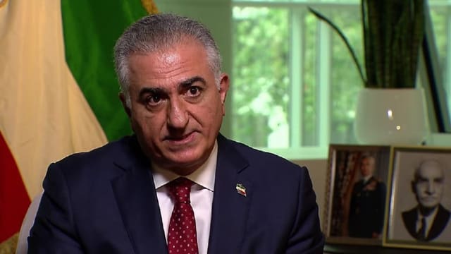 KİV: Uitkoff Rza Pəhləvi ilə gizli görüşüb