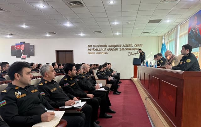 FHN-in Kiçikhəcmli Gəmilərə Nəzarət və Sularda Xilasetmə Dövlət Xidmətində toplantı keçirilib