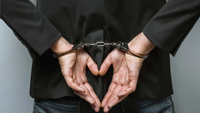 Beynəlxalq axtarışa verilmiş daha 3 şəxs ölkəmizə ekstradisiya edilib
