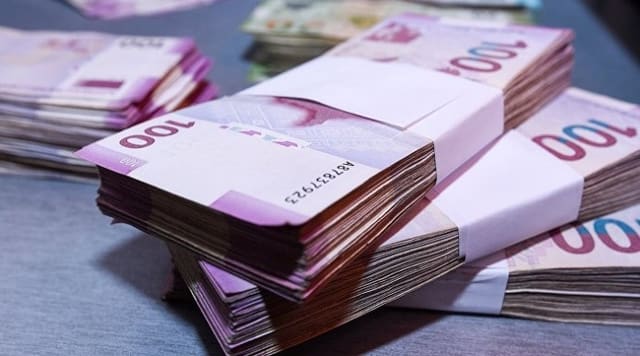 Ötən il əhalinin gəlirləri nə qədər olub?