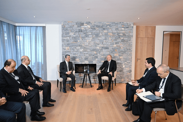 İlham Əliyev Davosda İraq Kürdüstan Regionunun Baş naziri ilə görüşüb