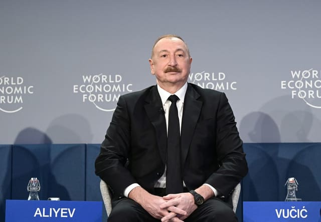 Prezident İlham Əliyev: Vəziyyəti nəzarət altına alsaq o zaman xalqların uğur qazanması mümkündür