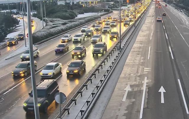 Bakıda tıxac müşahidə olunan yollar - SİYAHI
