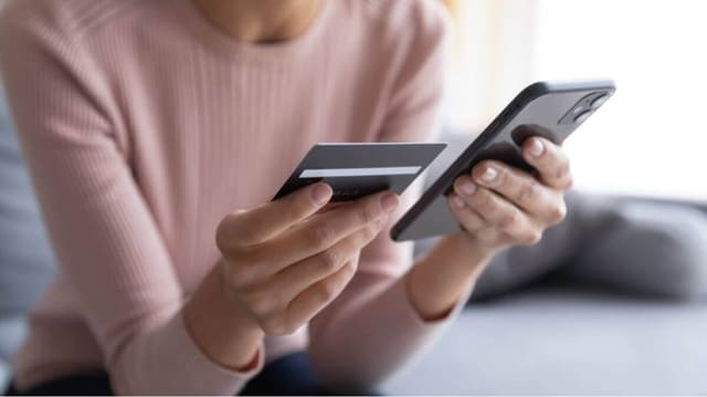 Kartdan karta pul köçürmələri vergiyə cəlb olunurmu? –  Açıqlama