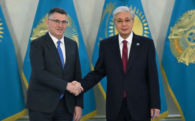 Qazaxıstan Prezidenti  İsrail XİN rəhbərini qəbul edib