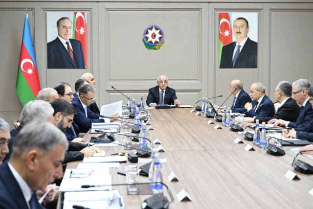 Əli Əsədov: Bakı Buxtasında çirklənmə dərinləşir