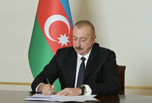 Xaqani Şirvaninin 900 illik yubileyi qeyd ediləcək - SƏRƏNCAM