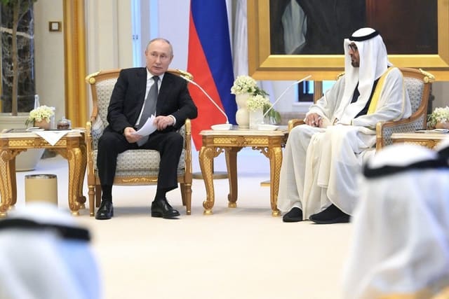 BƏƏ lideri Moskva ilə Kiyev arasında mübadiləni asanlaşdırdığına görə Putinə təşəkkür edib