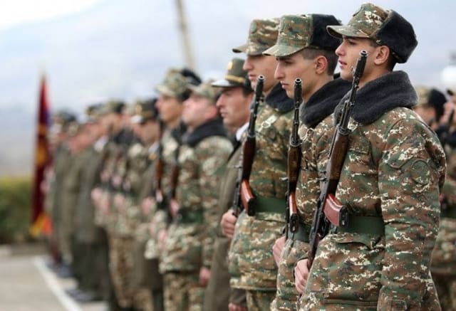 Ermənistan ordusunda ruhani təmsilçilik ləğv edilib
