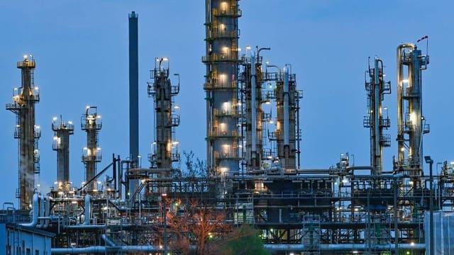 “Tengiz” yatağında neft hasilatı bərpa olunub