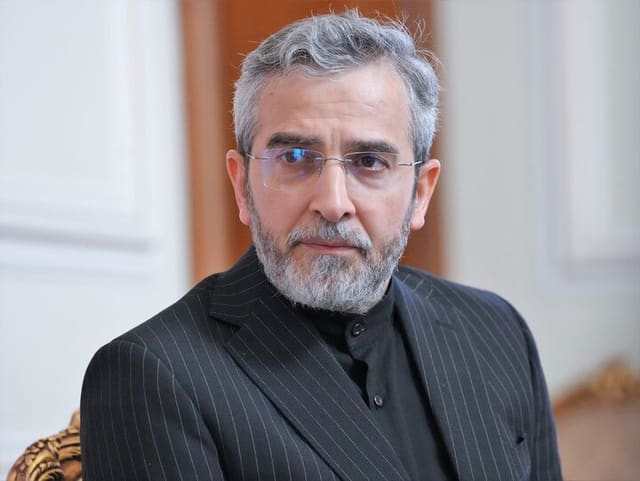 Əli Baqiri: Zənginləşdirilmiş uranın başqa bir ölkəyə köçürülməsi müzakirə edilmir