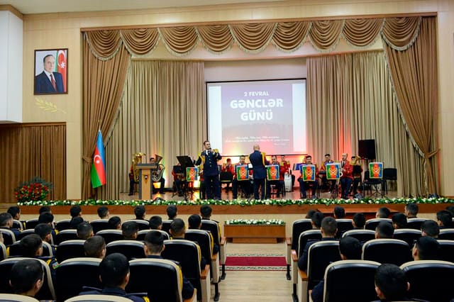 Azərbaycan Ordusunda Gənclər Günü qeyd olunub