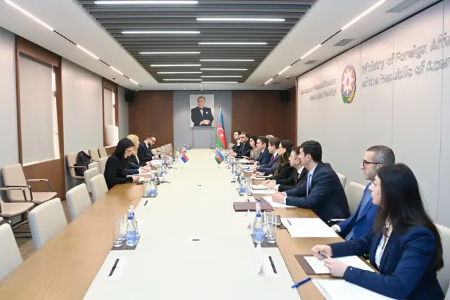 Azərbaycan və Serbiya arasında çoxtərəfli siyasi məsləhətləşmələr keçirilib