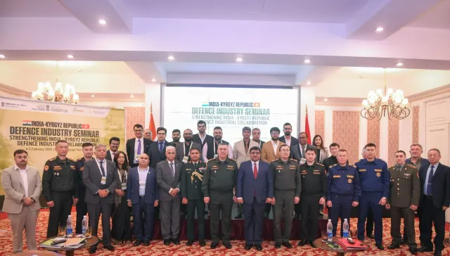 Qırğızıstan və Hindistan müdafiə sahəsində əməkdaşlığı müzakirə ediblər