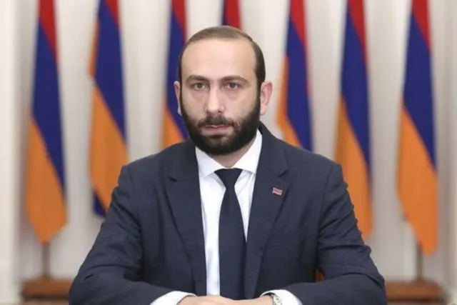 Ermənistan XİN: İrəvan Moskva ilə dostluq münasibətlərini inkişaf etdirmək istəyir