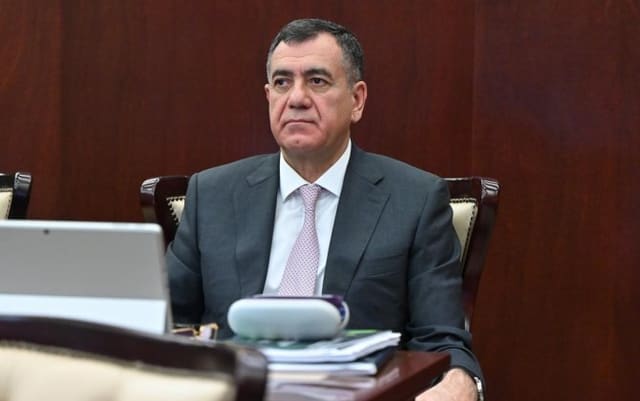 Deputat: Potensial cinayətkar uşaqların xüsusi siyahısı hazırlanmalıdır 