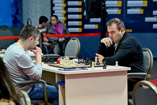 Azərbaycan çempionatında 1/8 finalın ilk partiyaları: Favoritlər xal itkisi yaşadı