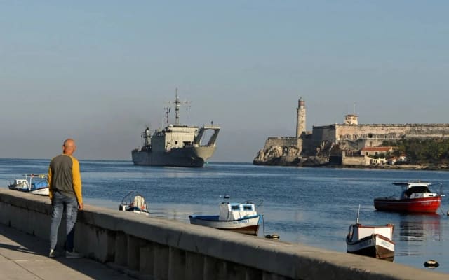 Meksikanın humanitar yardım daşıyan gəmiləri Kubaya çatıb