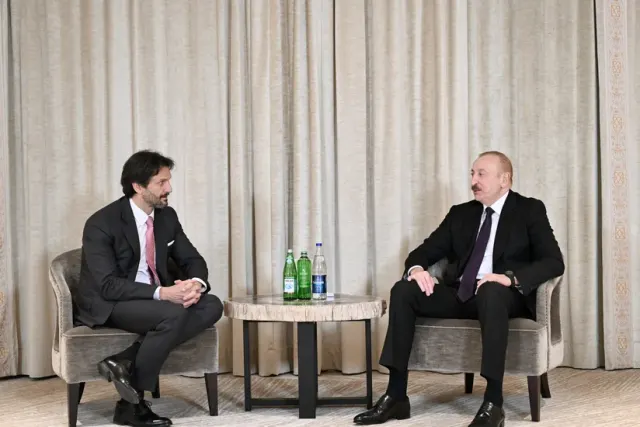 Prezident İlham Əliyev Münxendə Slovakiya Baş nazirinin müavini ilə görüşüb