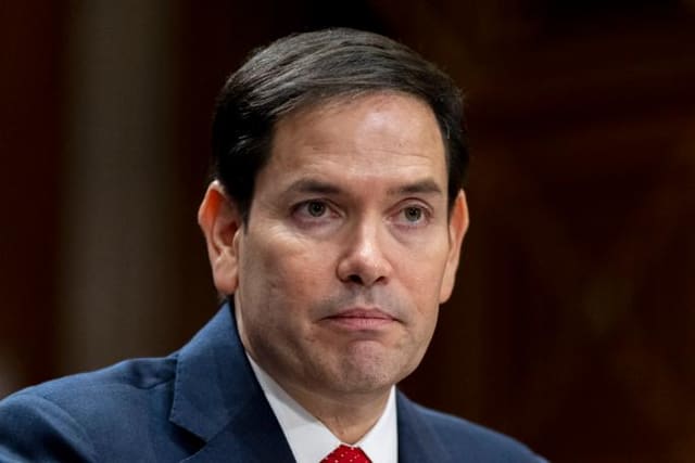 Rubio Trampın İranın ali lideri ilə görüşməyə hazır olduğunu açıqlayıb
